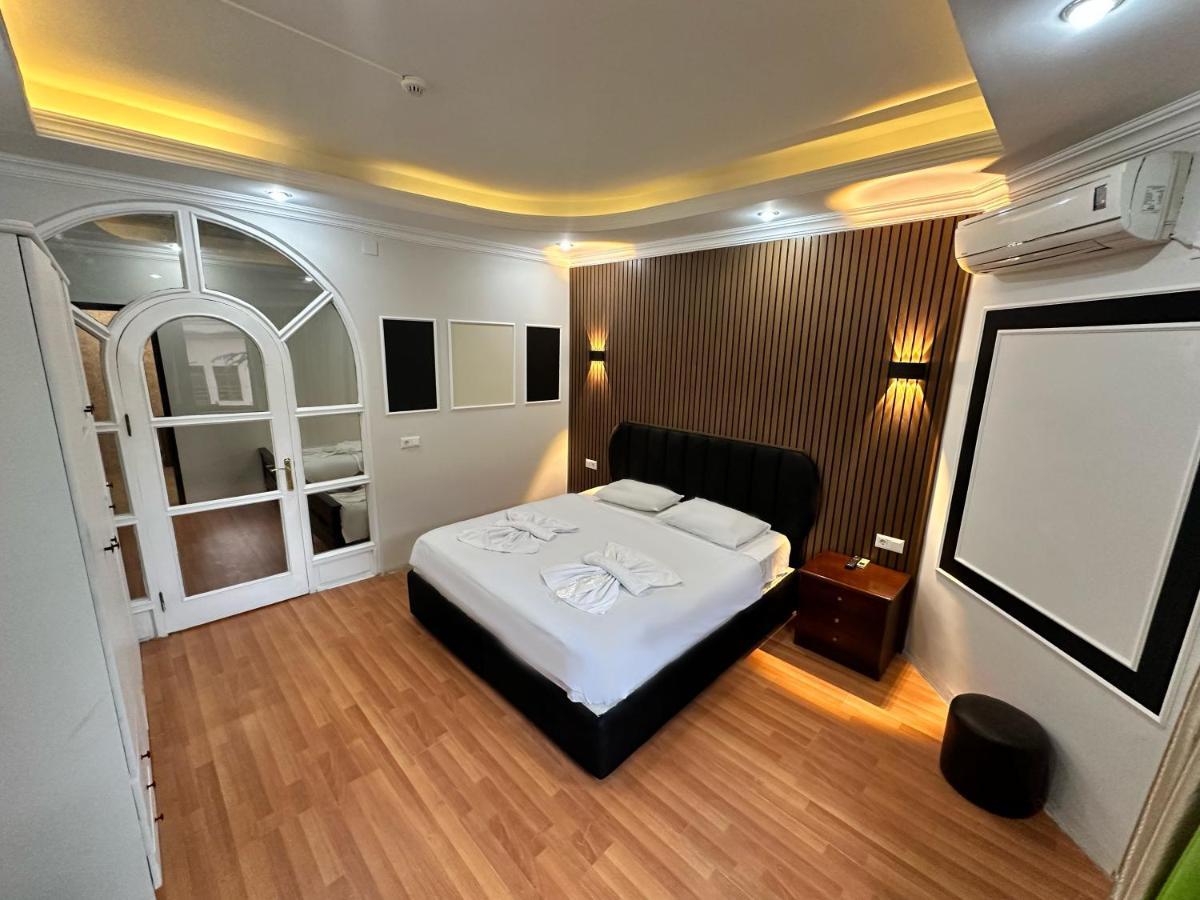 My Metropol Hotel Batumi Exterior photo